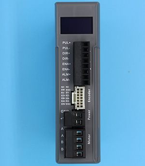 混合伺服驅(qū)動(dòng)器廠家